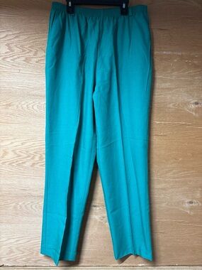 Alfred Dunner Vintage Green Straight-Leg Elastic-Waist Pants